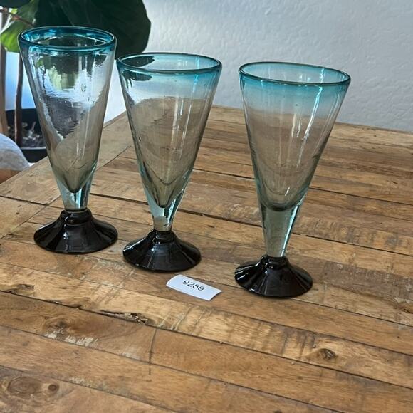 Blue & Green Goblet Wine Glasses Set of 3 Handblown Bubbles Mexico - Picture 15 of 15